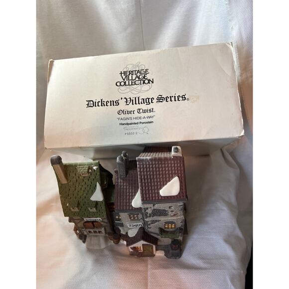 Dept 56 Dickens’ Village Oliver Twist Fagin’s Hide-A-Way #55522 1990 w/light Box - Picture 7 of 7